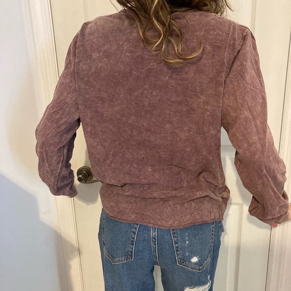 COPY - One vintage stone washed long sleeve t shirts  soft sweet size L all… - Picture 2 of 4